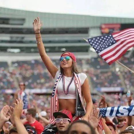 弗格森爵士,拉特克利夫,赞其为史上,万博manbetx体育平台,万博体育官网,万博体育app下载,ManBetX,SPORTS